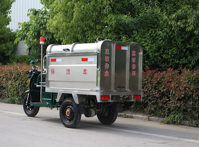駕駛電動環衛車需注意哪些事項